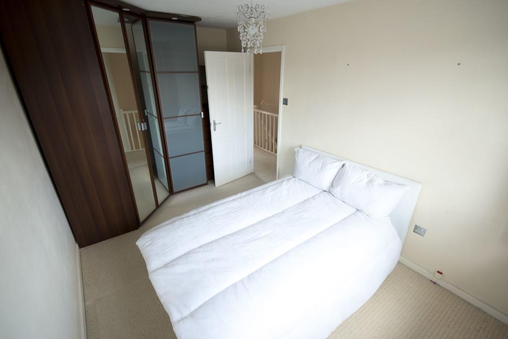 32 Pentland Close 切斯特 外观 照片